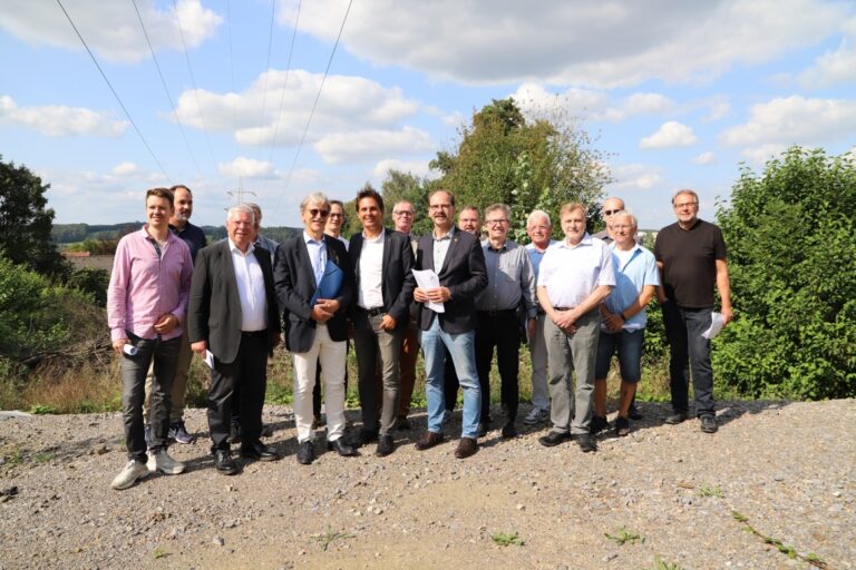 Treffen zur geplanten Mega-Stromtrasse in Schwelm